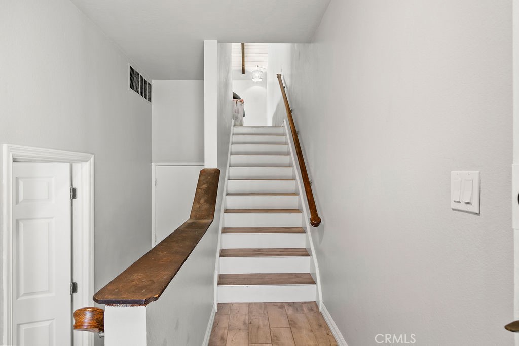 MLS #OC25268680 image #6