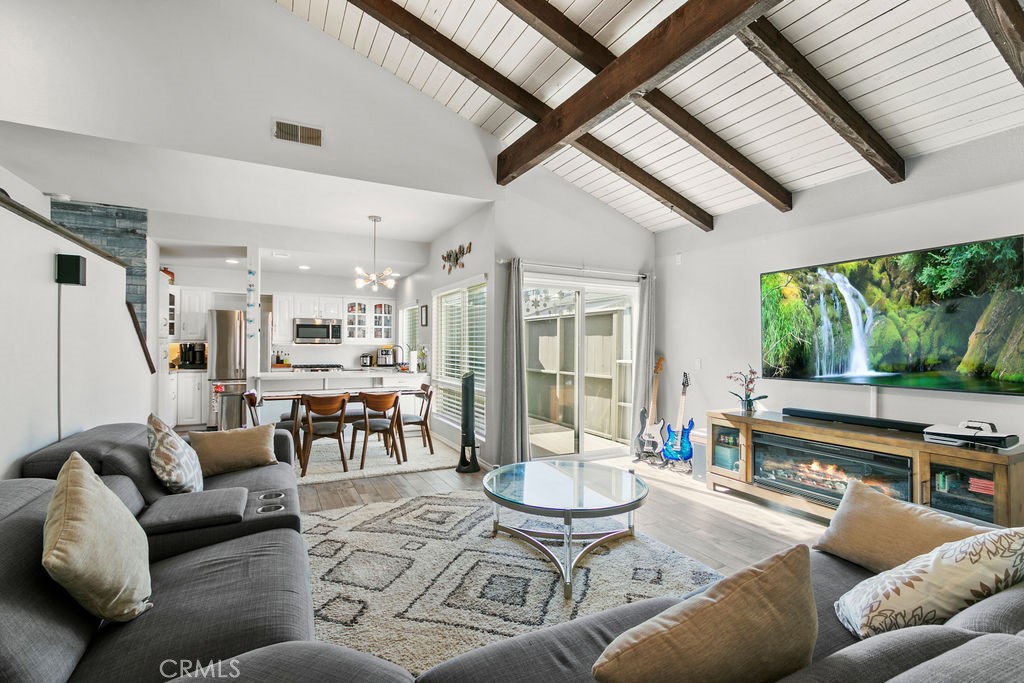 MLS #OC25268680 image #7