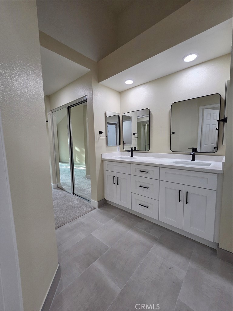 MLS #OC25268700 image #11