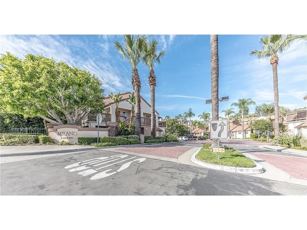 MLS #OC25268716 image #11