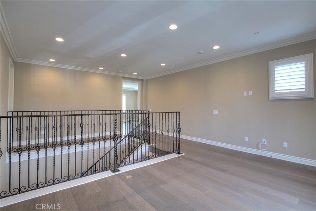 MLS #OC25268722 image #26