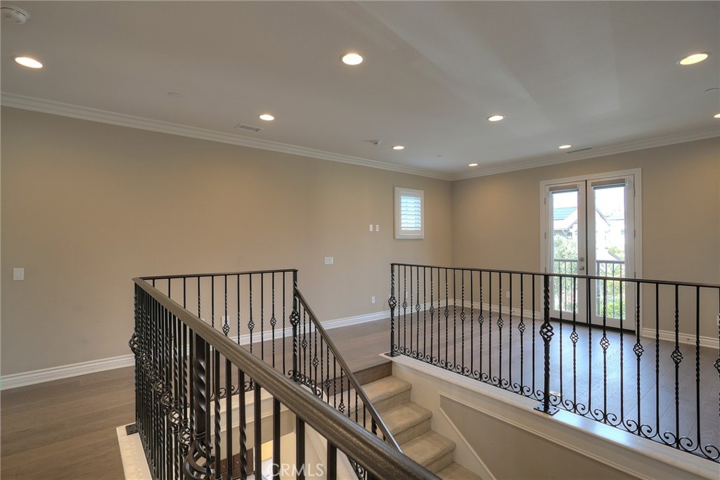 MLS #OC25268722 image #27