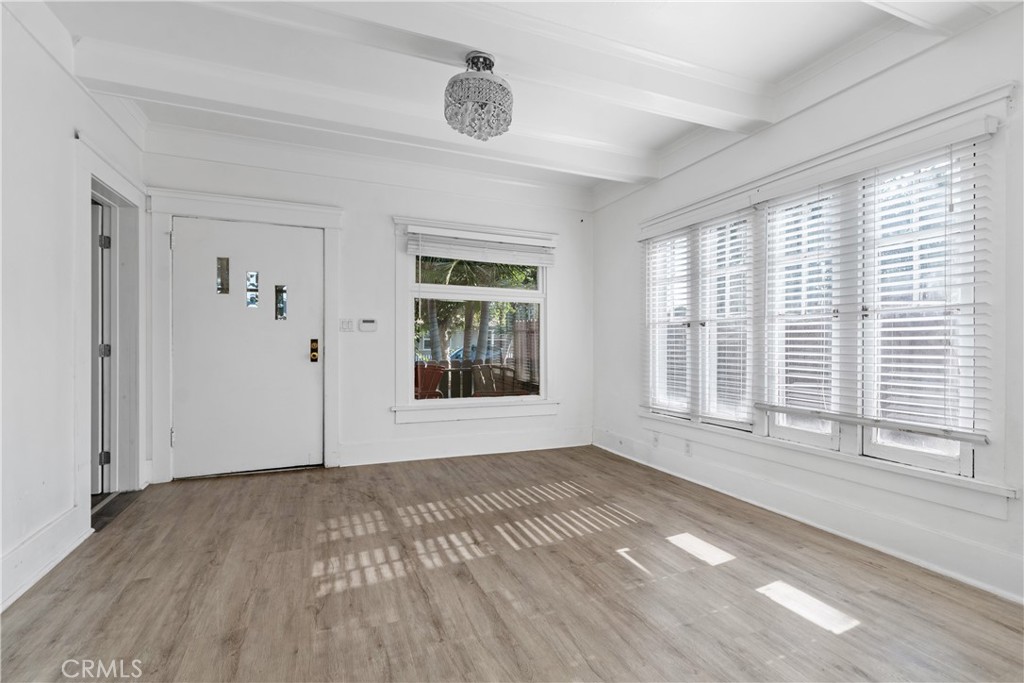 MLS #OC25268740 image #12