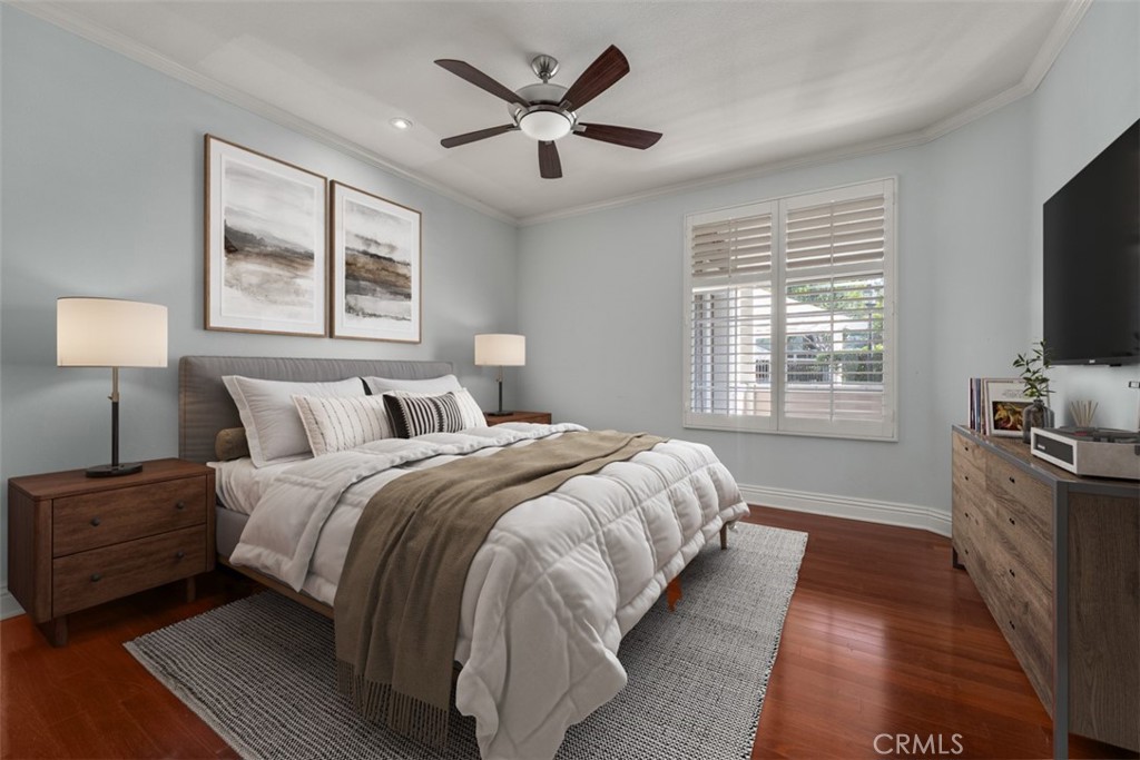 MLS #OC25268747 image #2