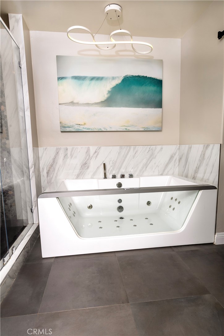 MLS #OC25268761 image #19