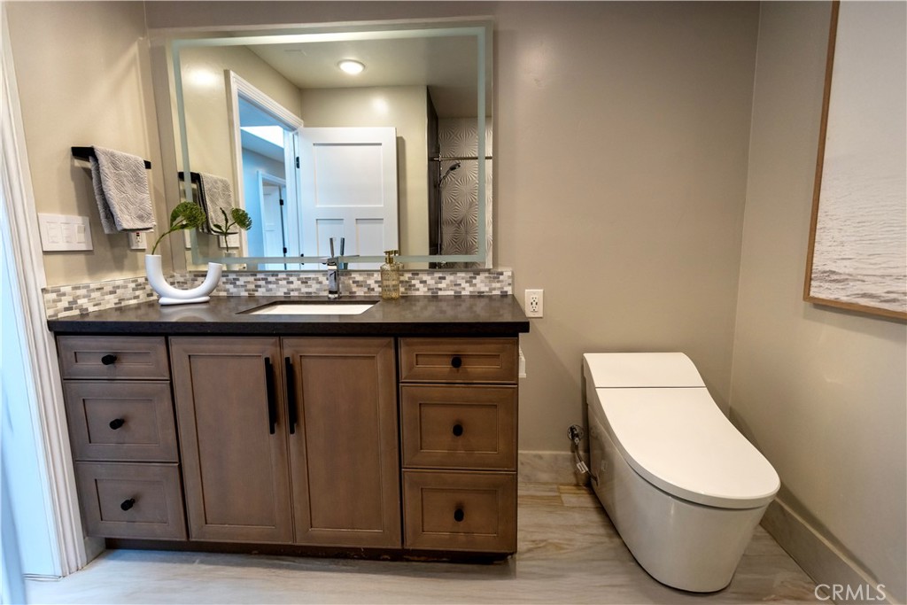 MLS #OC25268761 image #28