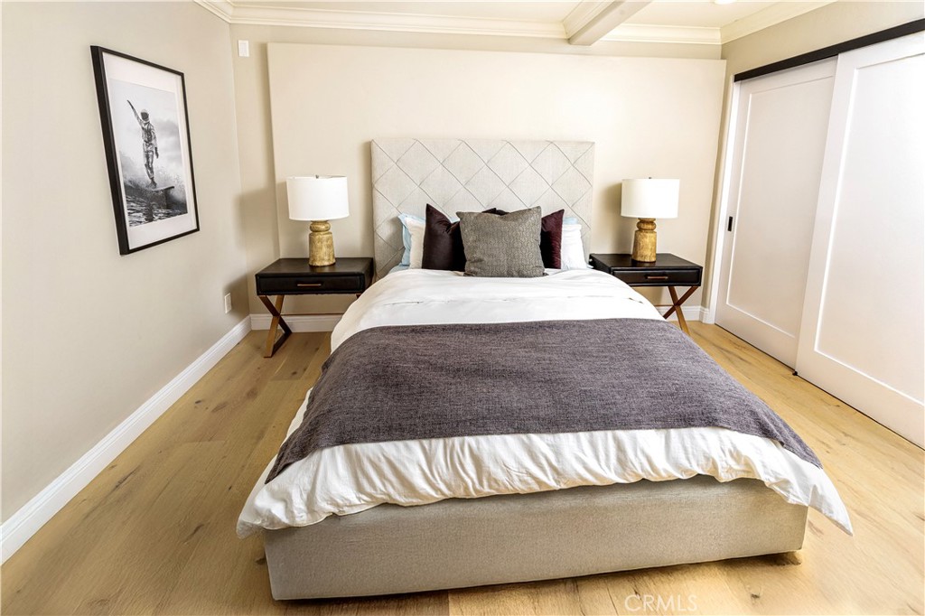 MLS #OC25268761 image #30