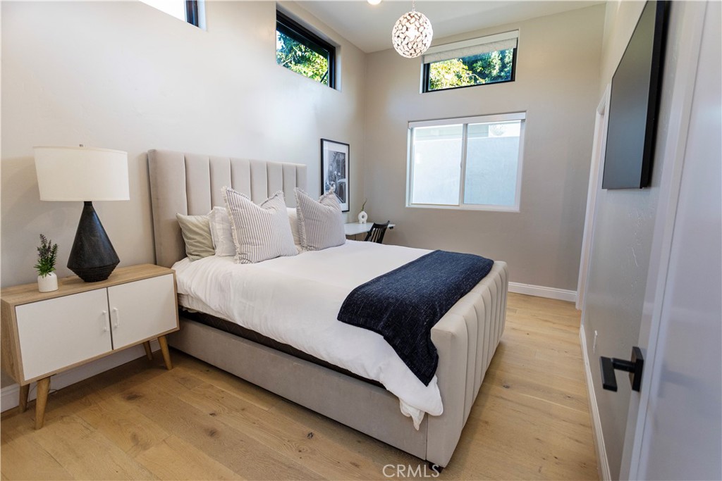 MLS #OC25268761 image #35