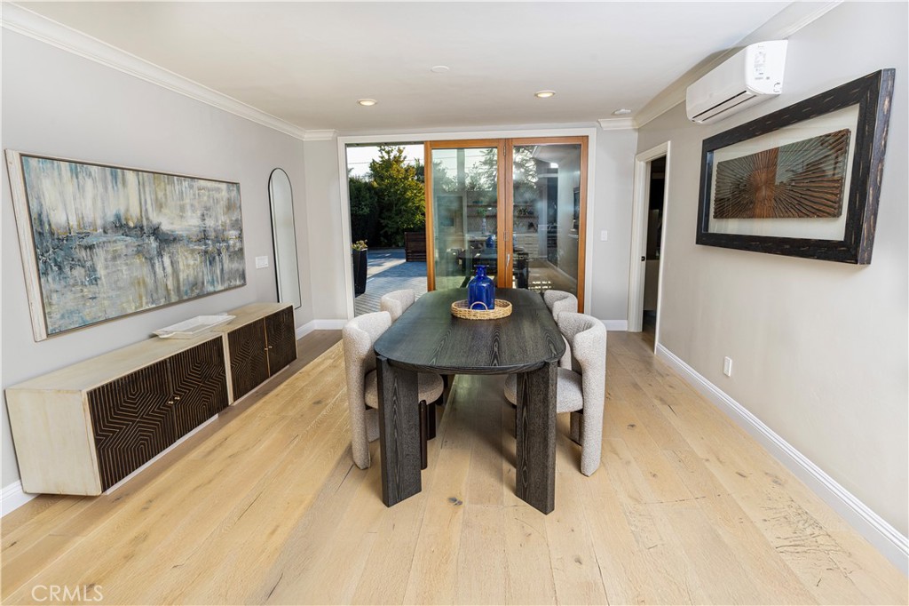 MLS #OC25268761 image #4