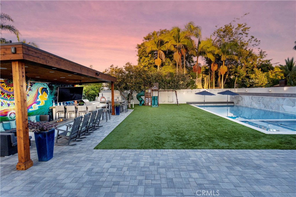 MLS #OC25268761 image #40