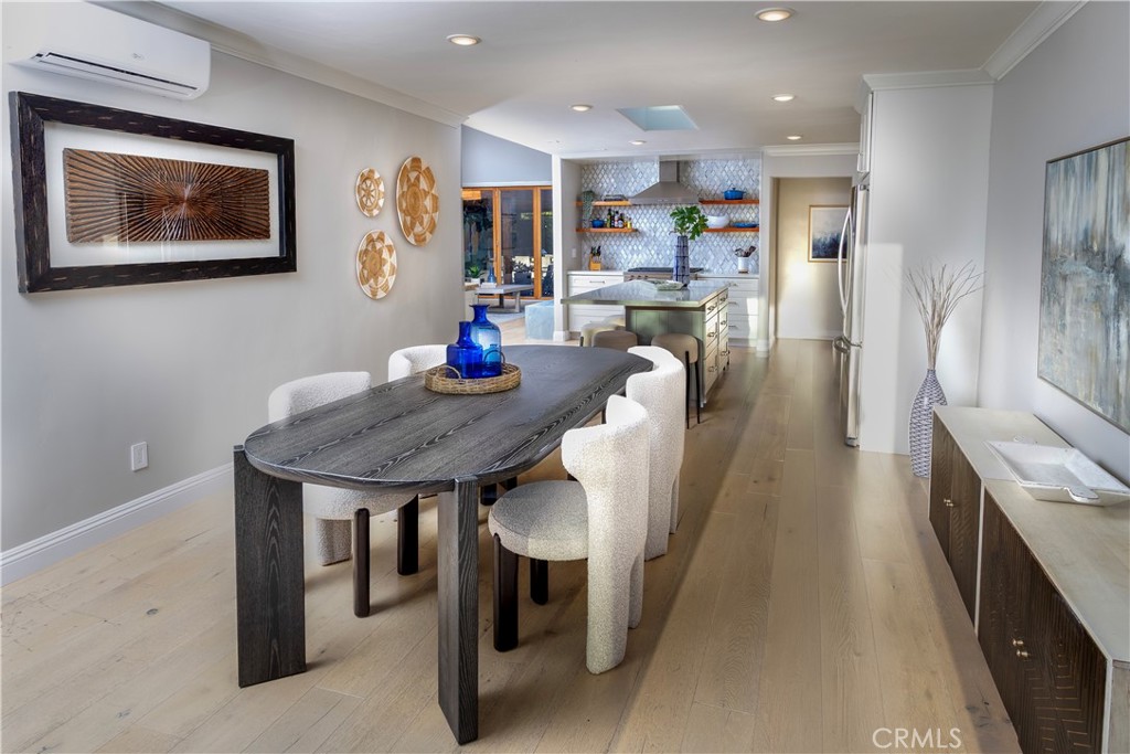 MLS #OC25268761 image #5