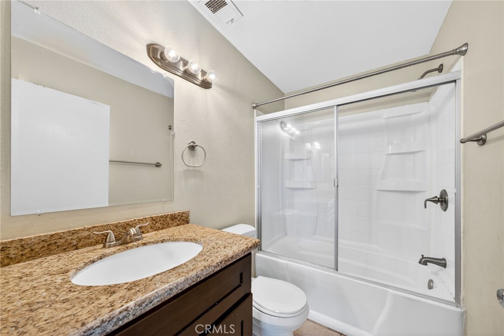 MLS #OC25268772 image #22