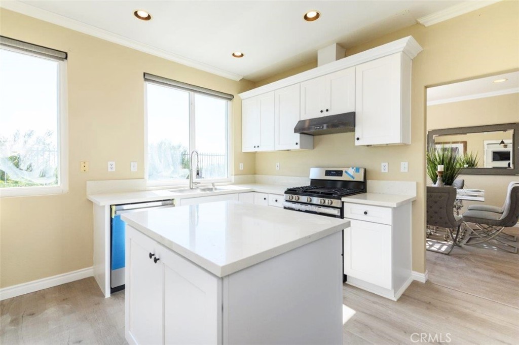 MLS #OC25268825 image #11