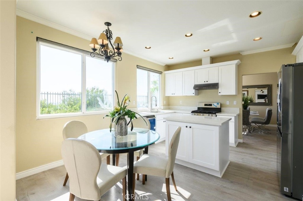 MLS #OC25268825 image #17