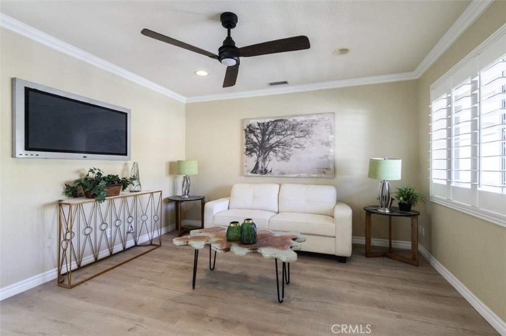 MLS #OC25268825 image #23