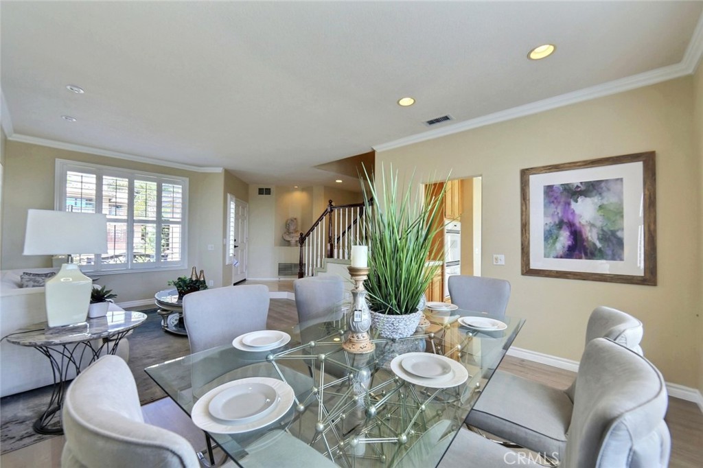 MLS #OC25268825 image #3