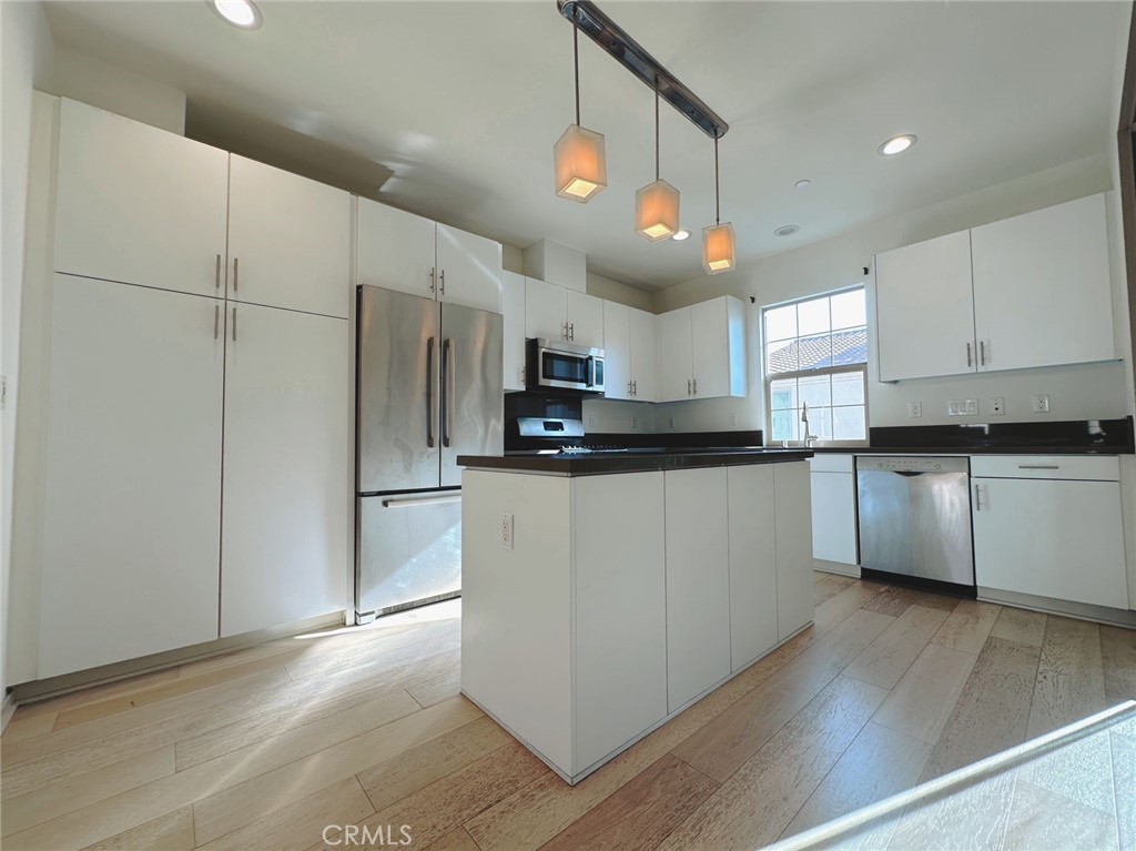 MLS #OC25268828 image #7