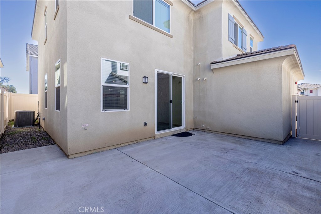 MLS #OC25268856 image #15