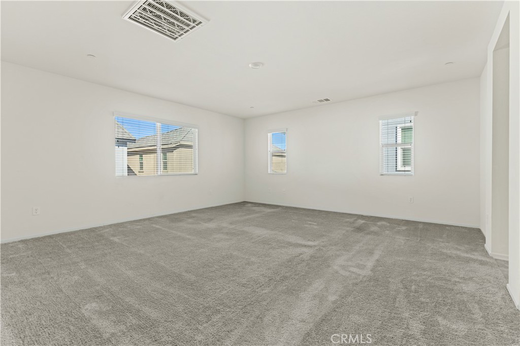 MLS #OC25268856 image #7