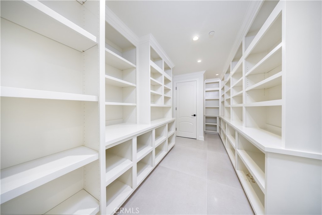 MLS #OC25268921 image #16