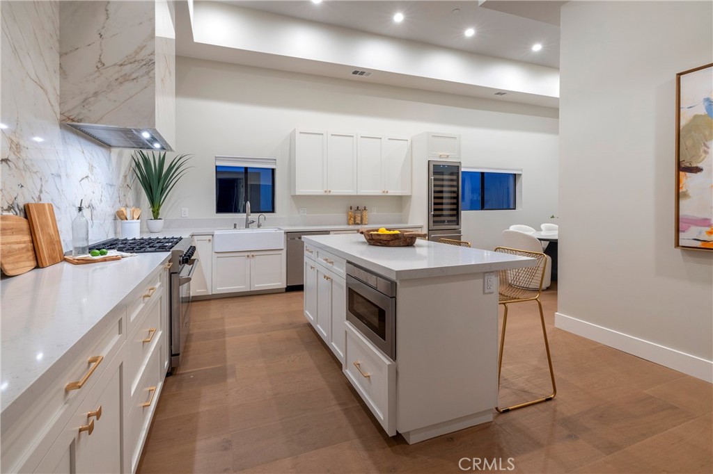 MLS #OC25268924 image #30