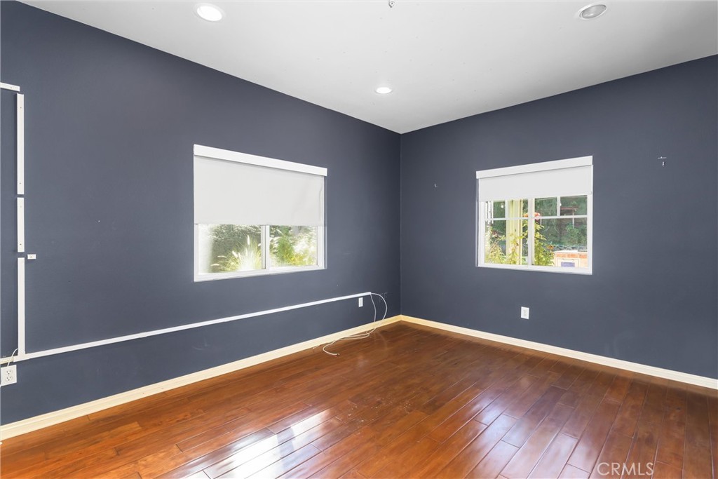 MLS #OC25268953 image #20