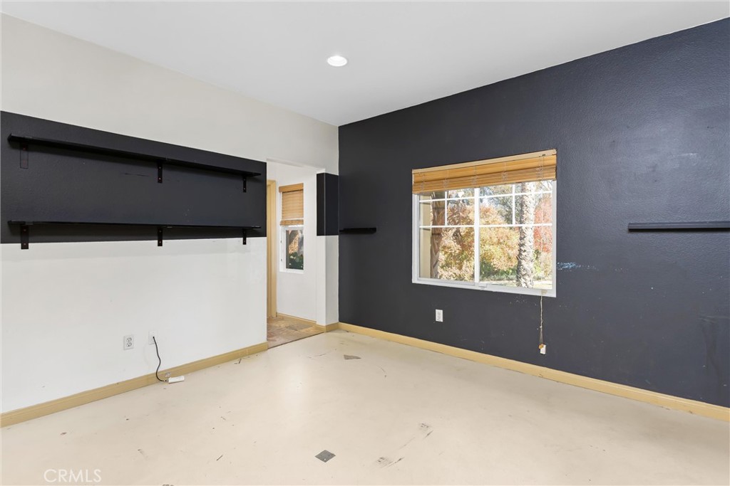 MLS #OC25268953 image #23