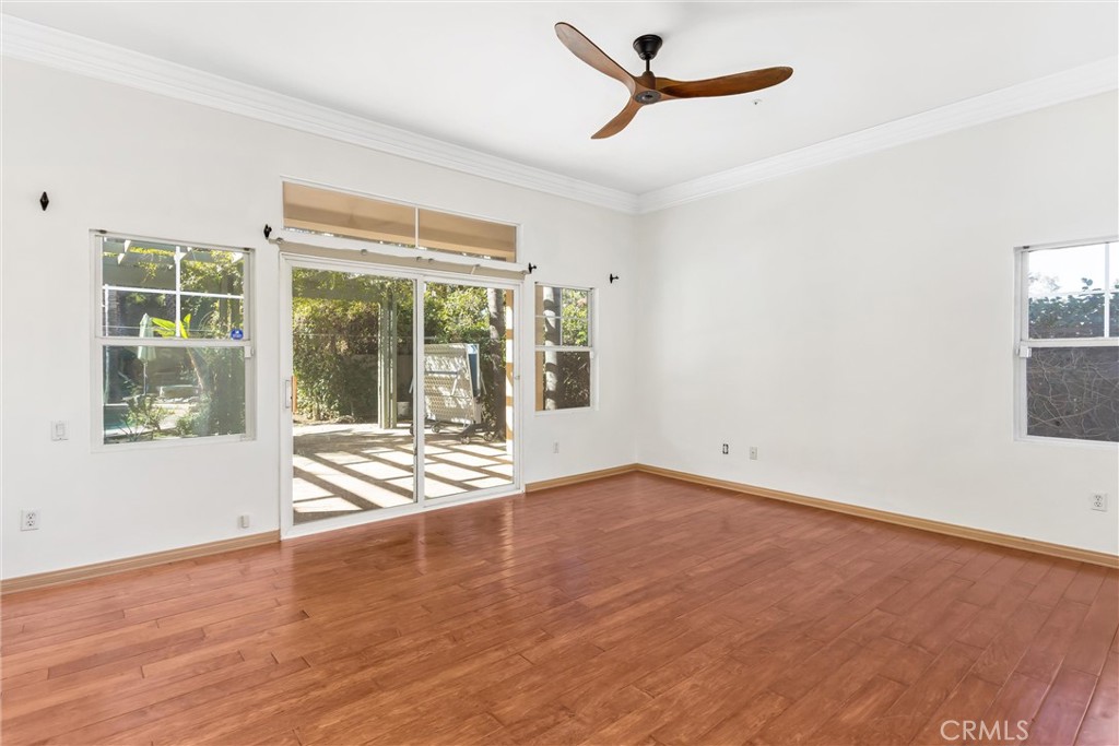 MLS #OC25268953 image #29