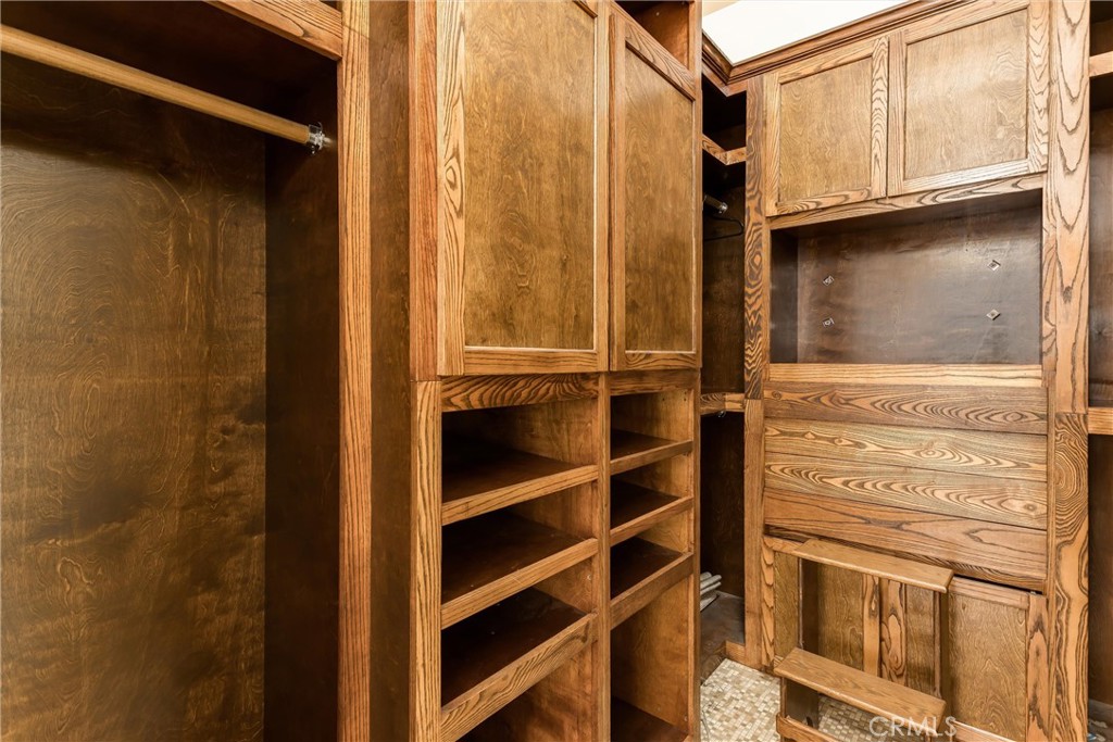 MLS #OC25268953 image #34