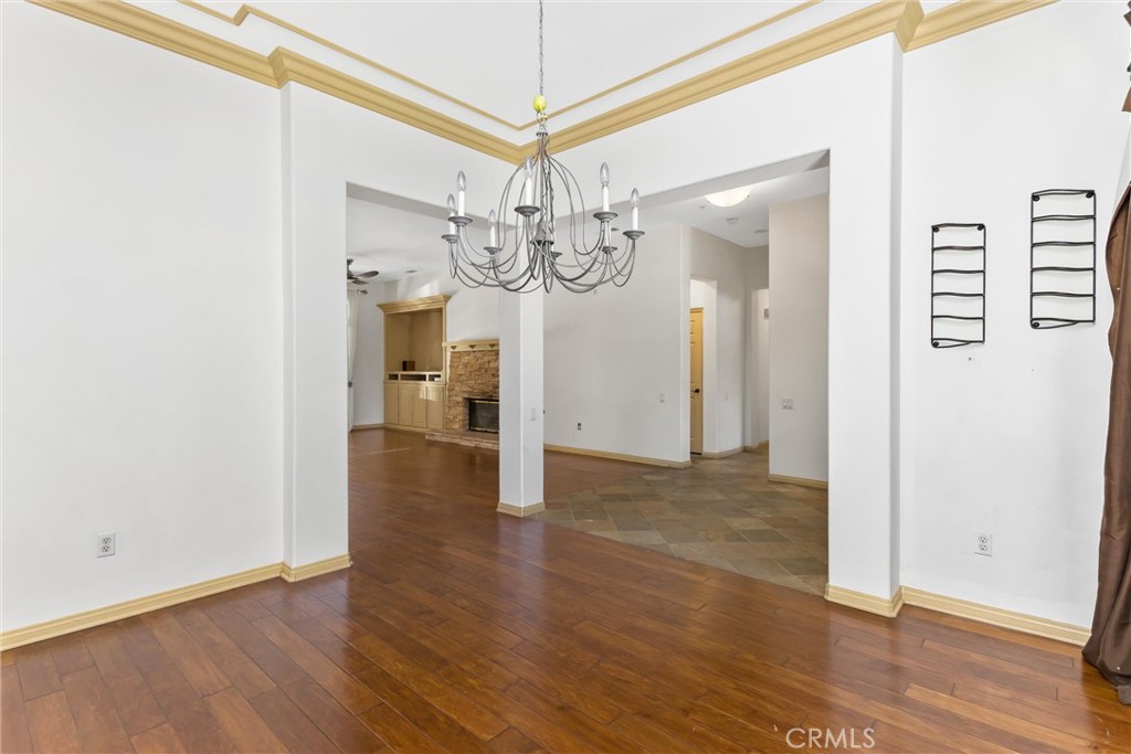 MLS #OC25268953 image #37