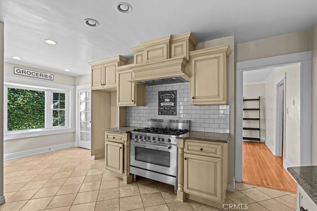 MLS #OC25268967 image #11