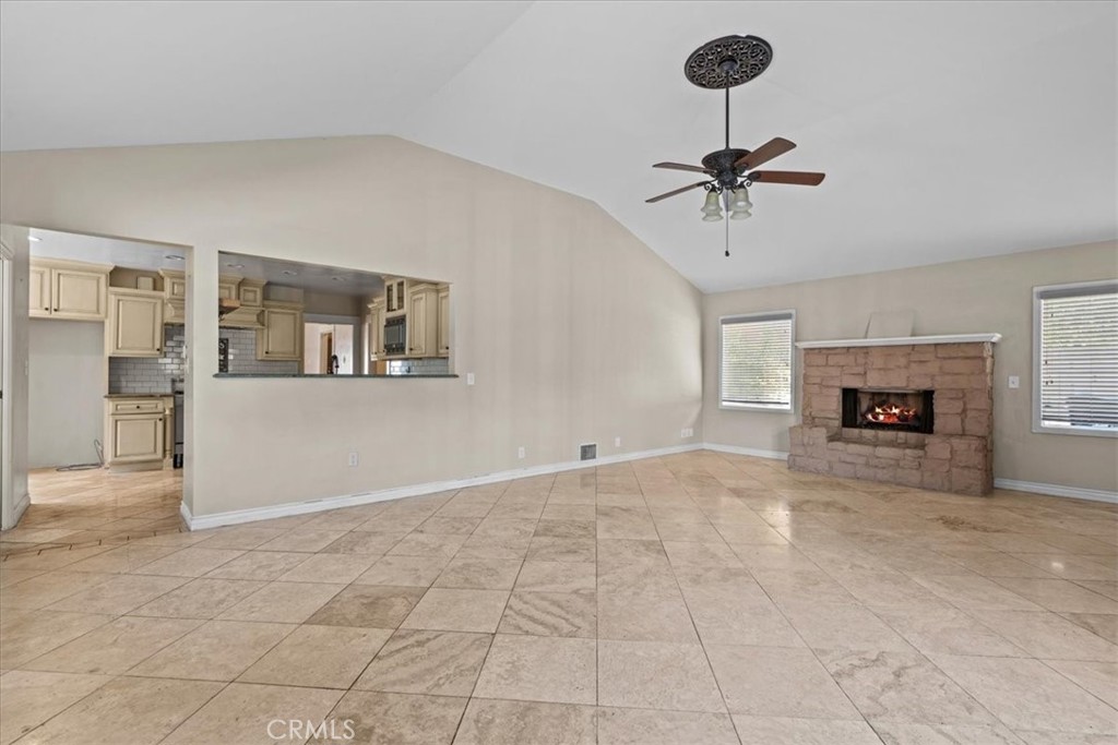 MLS #OC25268967 image #13