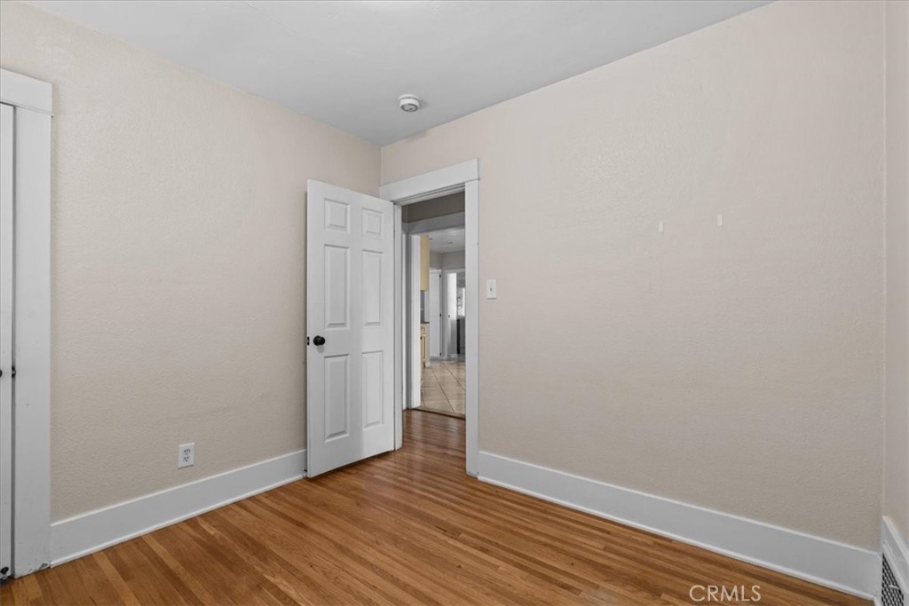 MLS #OC25268967 image #15