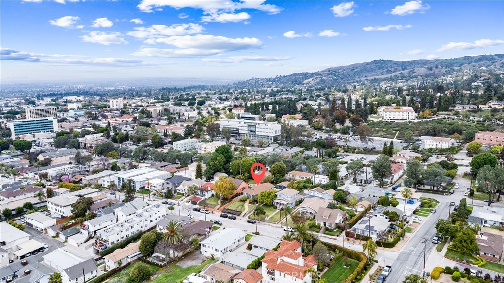 MLS #OC25268967 image #35