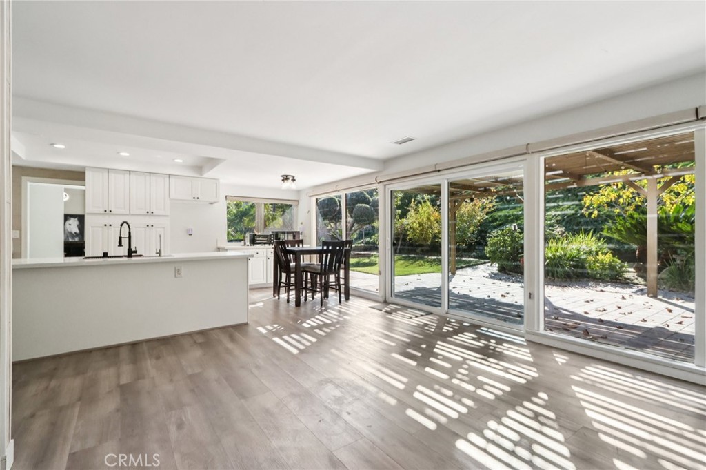 MLS #OC25269026 image #10