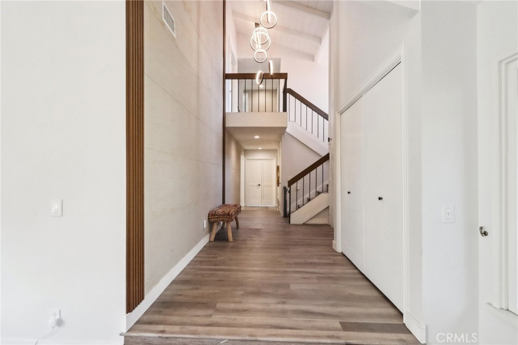 MLS #OC25269026 image #2