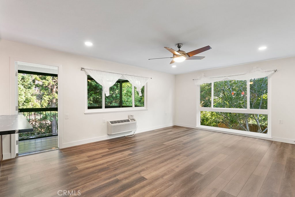 MLS #OC25269030 image #1