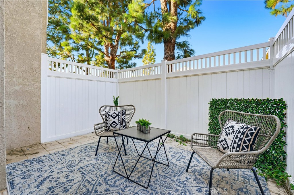 MLS #OC25269061 image #18