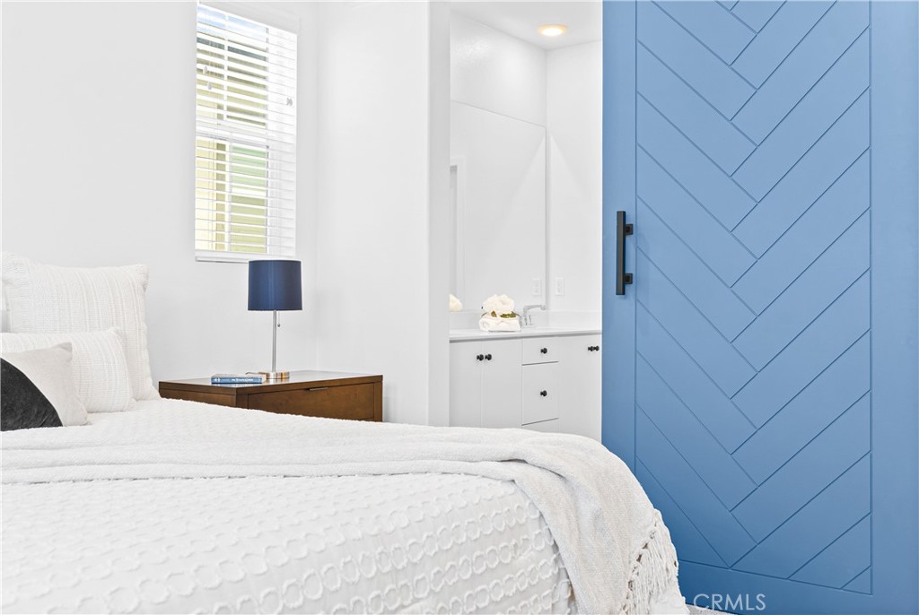 MLS #OC25269066 image #12