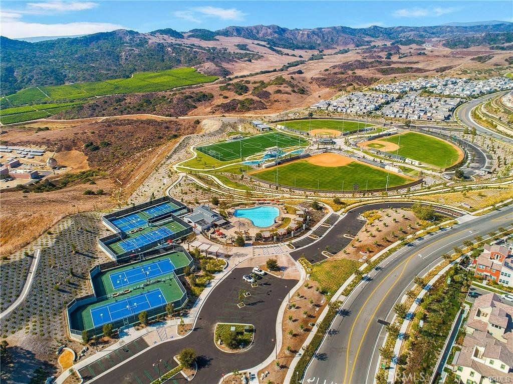 MLS #OC25269066 image #43