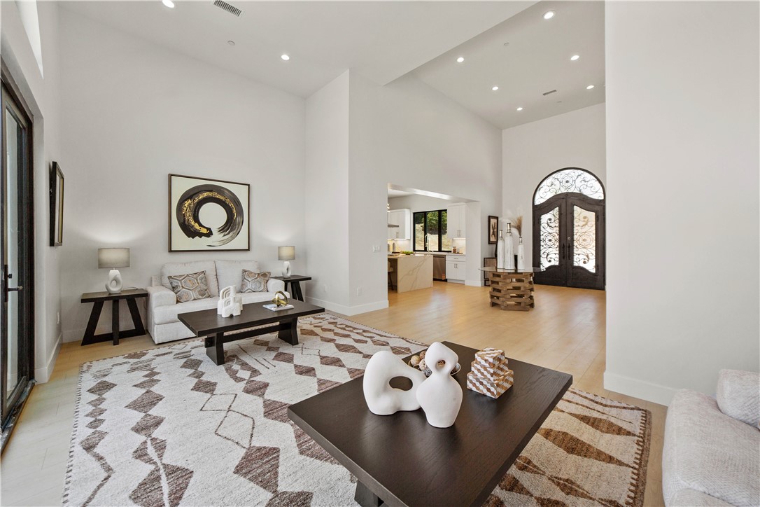 MLS #OC25269068 image #44