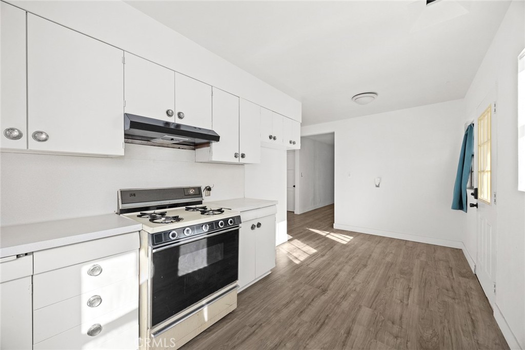 MLS #OC25269091 image #12