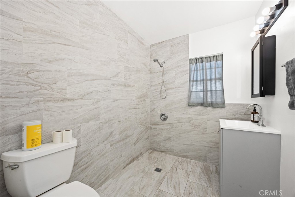 MLS #OC25269091 image #16