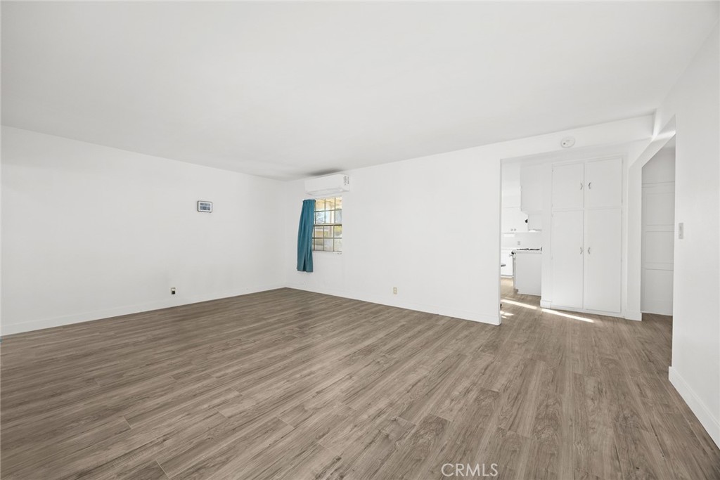 MLS #OC25269091 image #7