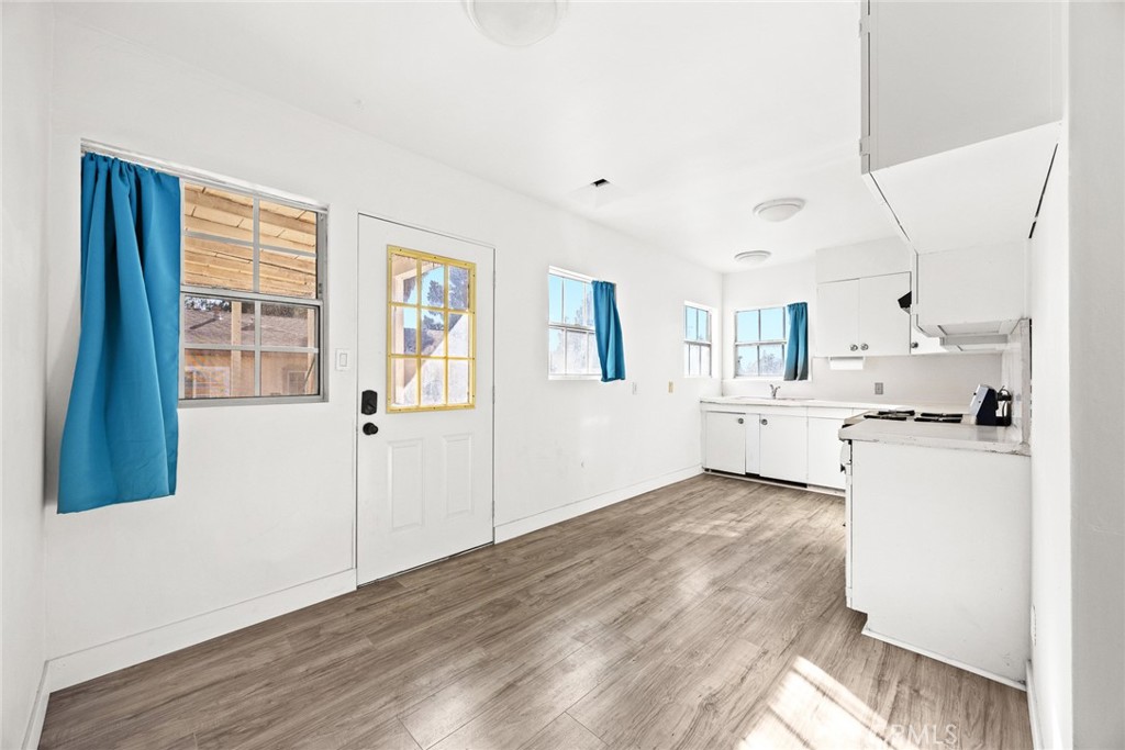 MLS #OC25269091 image #9