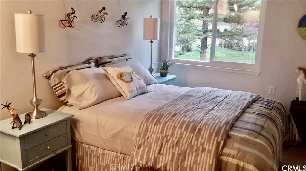 MLS #OC25269132 image #16