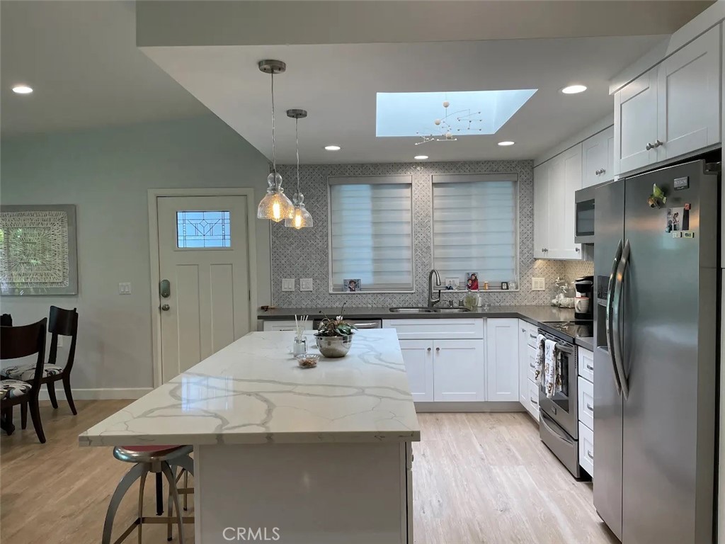 MLS #OC25269132 image #8