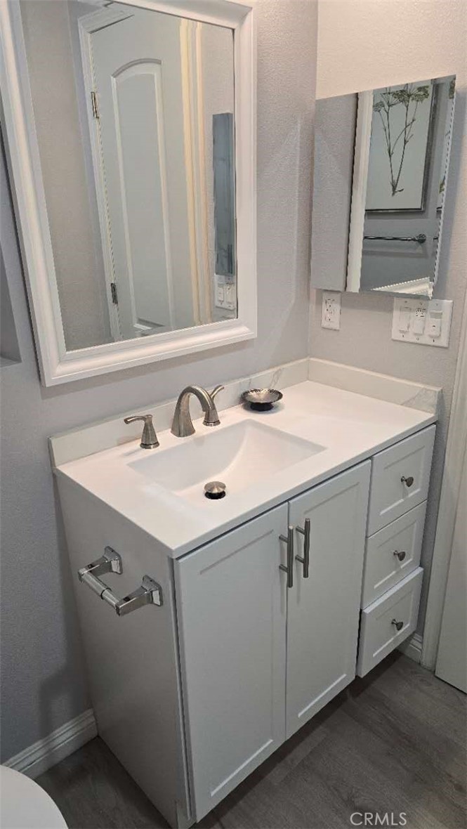 MLS #OC25269133 image #4