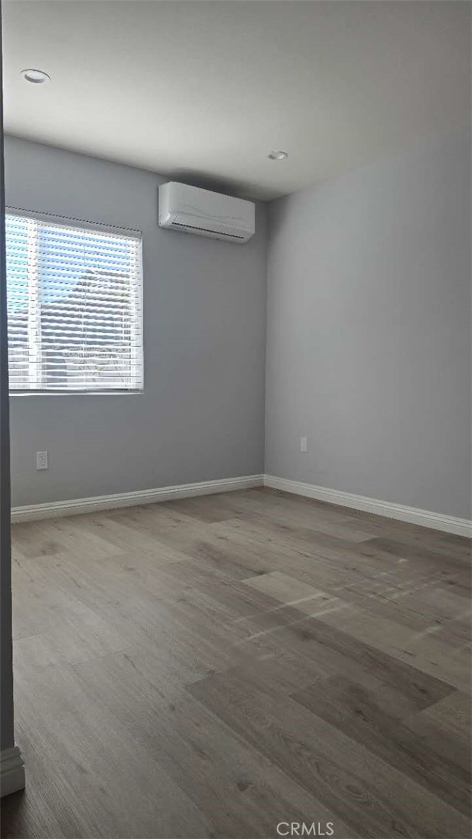 MLS #OC25269133 image #6