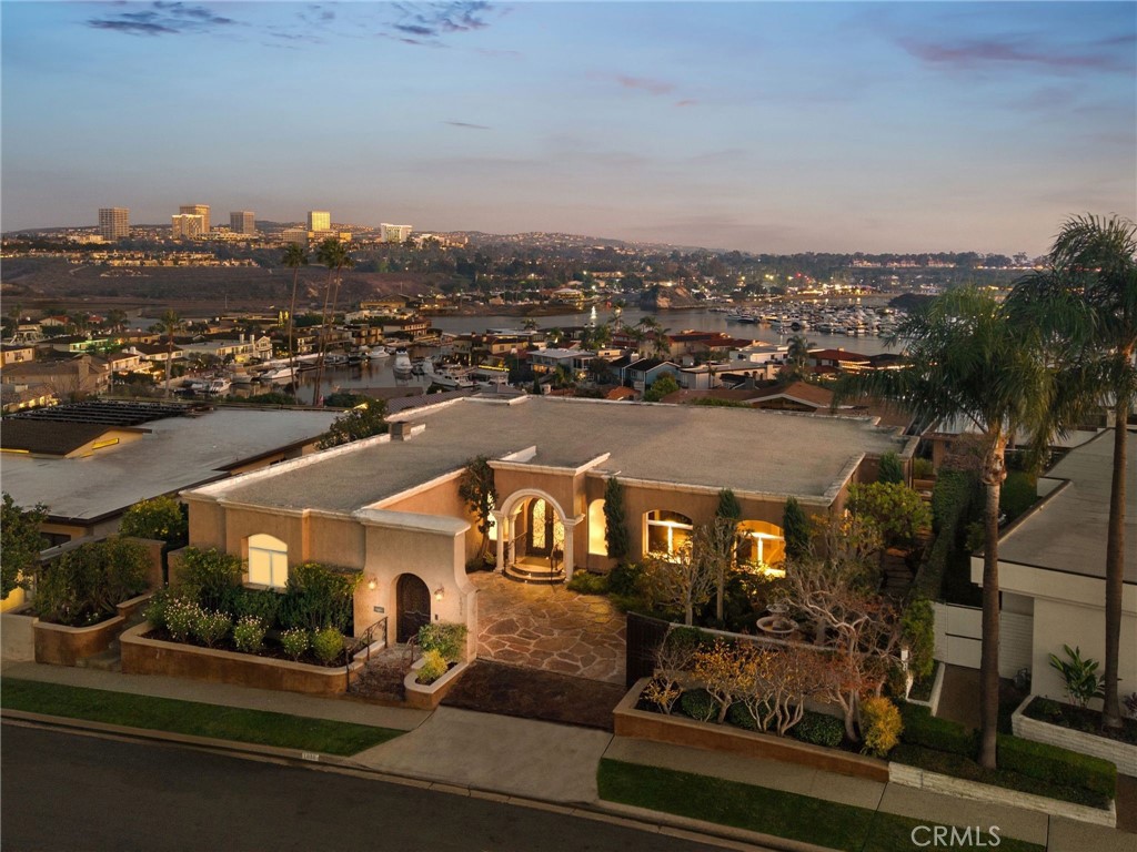 MLS #OC25269144 image #0